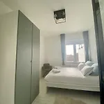 Instant